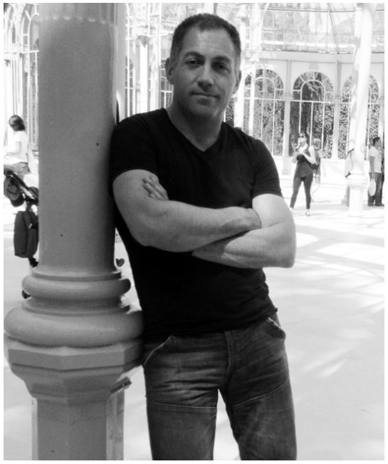 Imagen de Jakobe Fontan de cuerpo completo